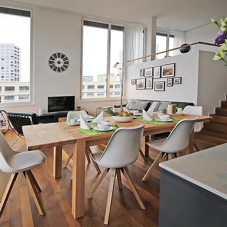 Luxury Penthouse By Pinside Apartment *